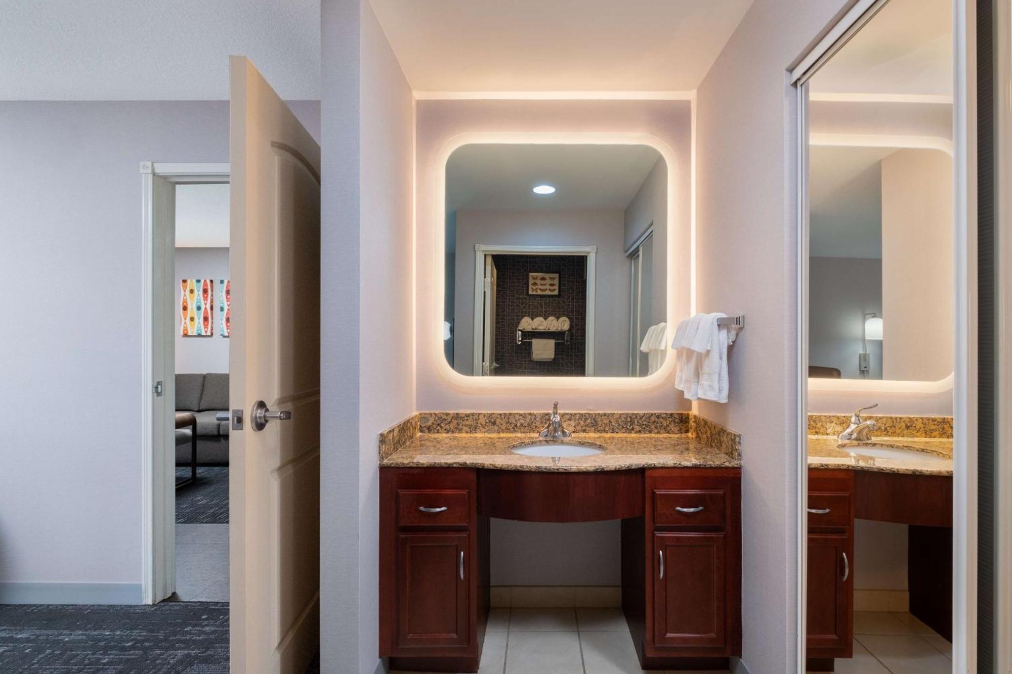 Homewood Suites Medford Dış mekan fotoğraf
