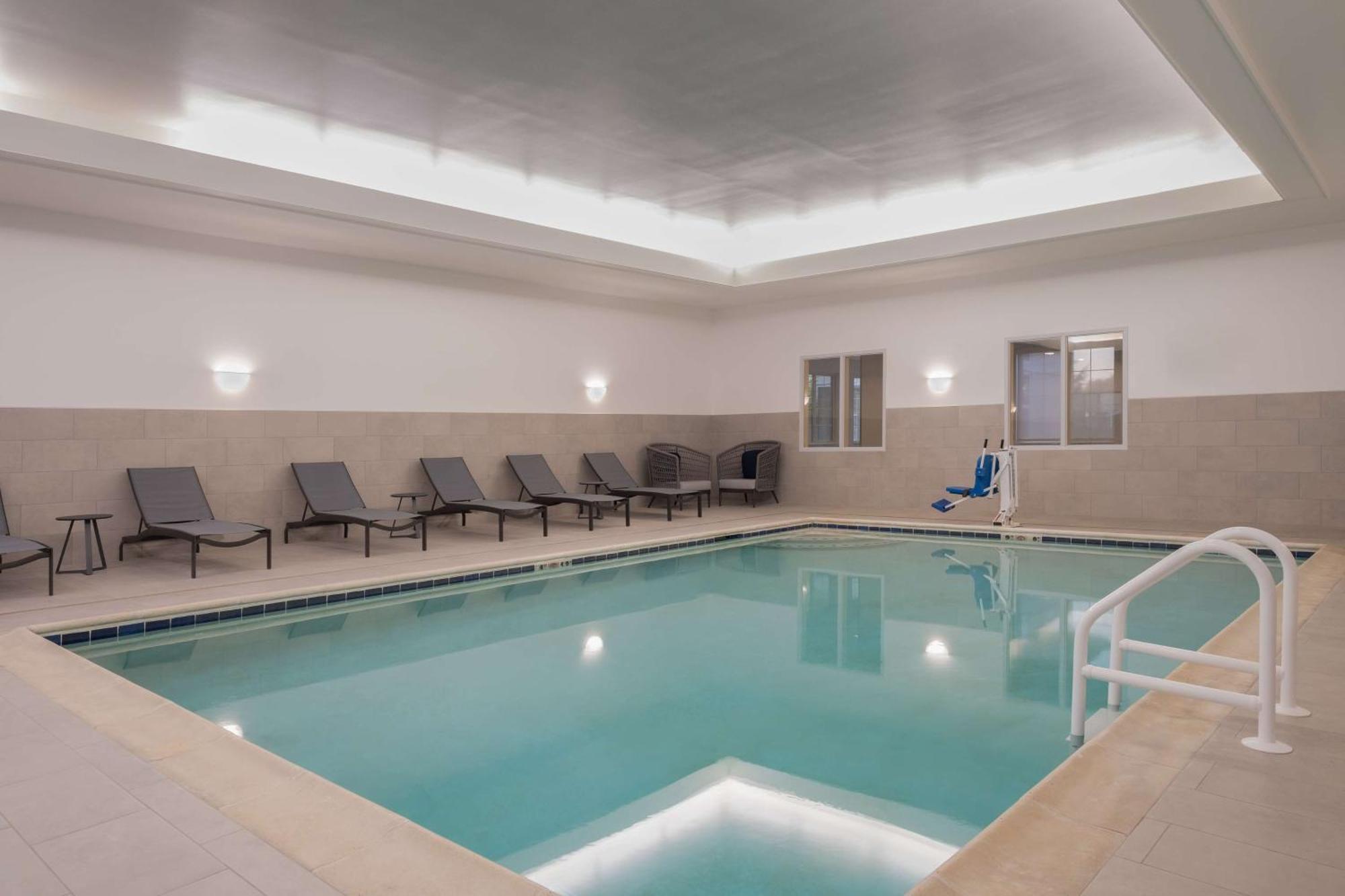 Homewood Suites Medford Dış mekan fotoğraf