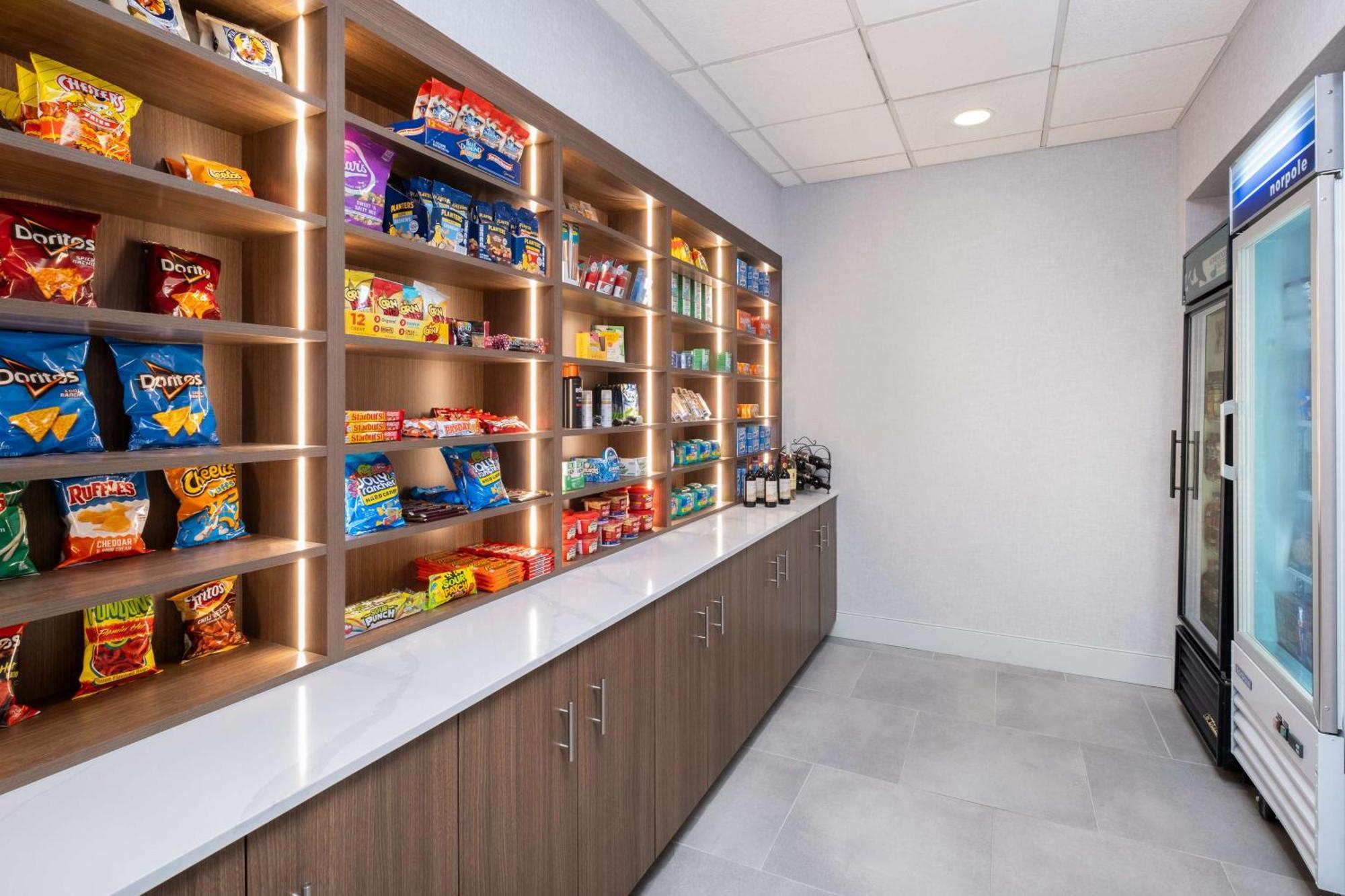 Homewood Suites Medford Dış mekan fotoğraf