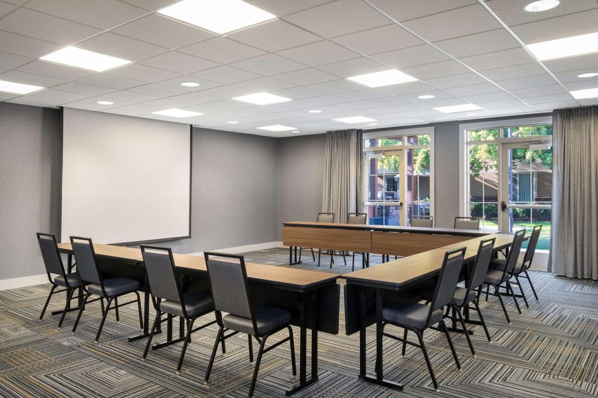 Homewood Suites Medford Dış mekan fotoğraf